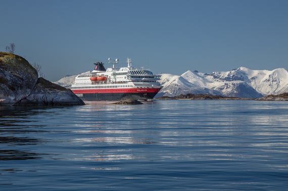 Cegal SYSCO hjelper Hurtigruten Group med cloud first-strategi. Foto: Hurtigrute.