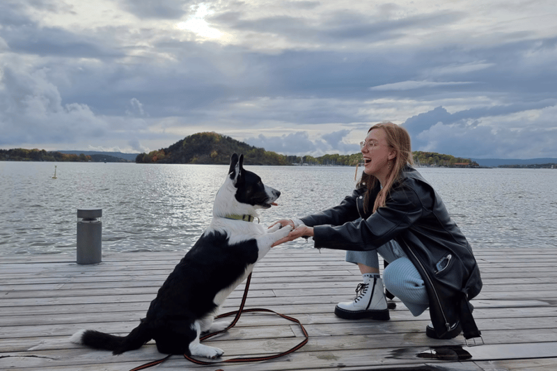 Daria-og-hunden-1024x683