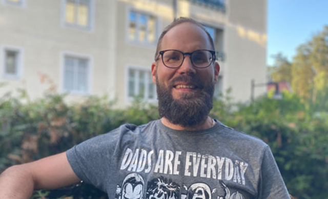 Jonas-MeetOurTeam-640x388